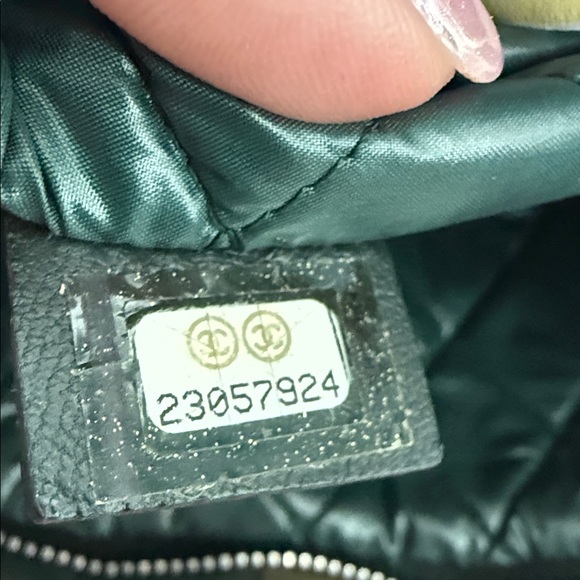 CHANEL Multicolor Quilted Leather Clutch - Picture 8 of 8